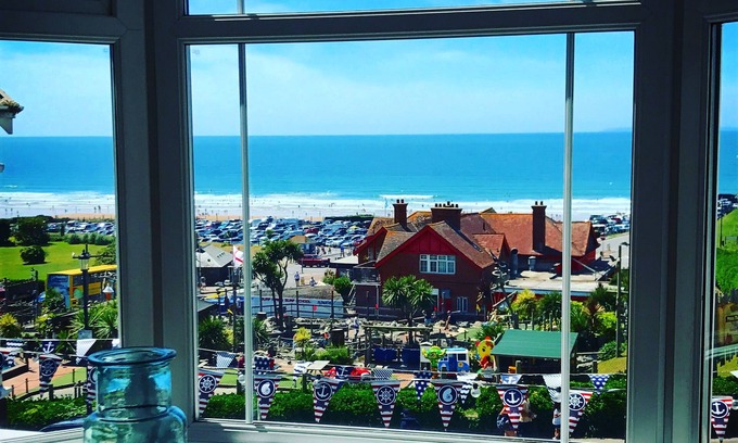 Woolacombe Apartment | Seablue View Apartment in Woolacombe with parking space