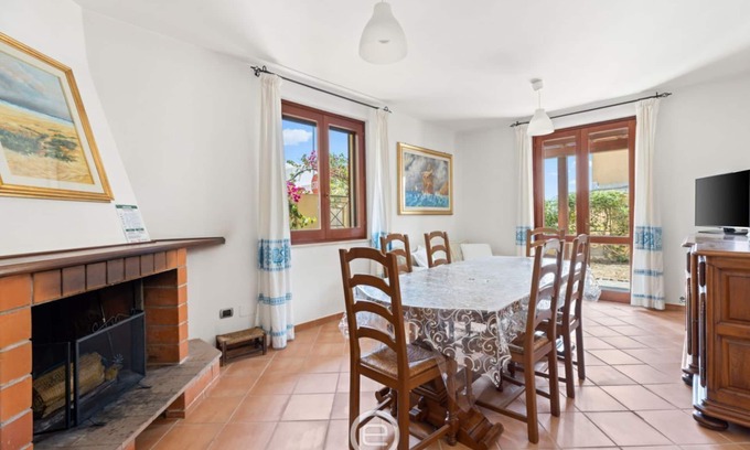 Torre Grande Apartment | Seabreeze Retreat - Torregrande