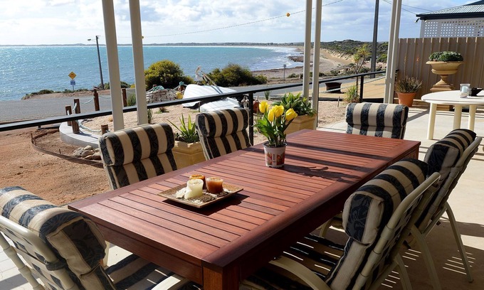 Wrenfordsley House | SeaChange Sceale Bay