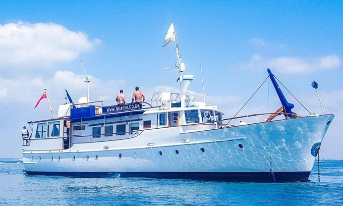 Hamble-le-Rice Boat Rental | Seafin