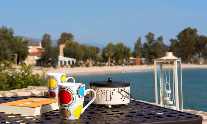 Kiveri Apartment | Seafront apartment in Kiveri, near Nafplion.