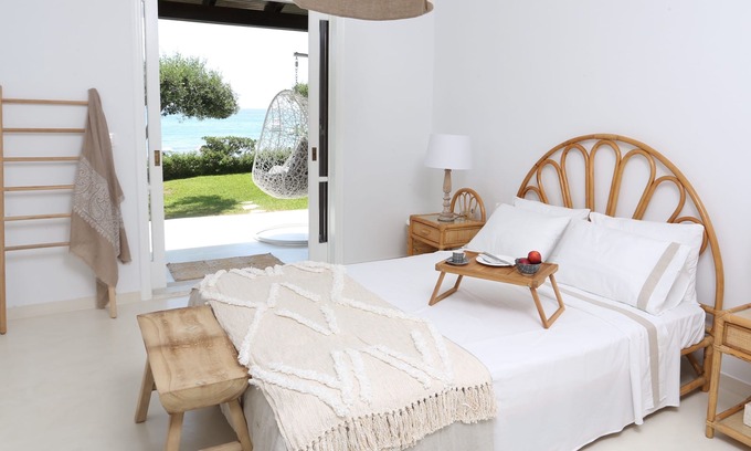 Parelia House | Seafront CALISTA Beach House with Private Garden