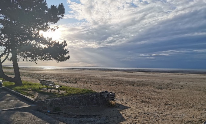 Cherrueix House | SEAFRONT HOME IN THE BAY OF MONT SAINT-MICHEL