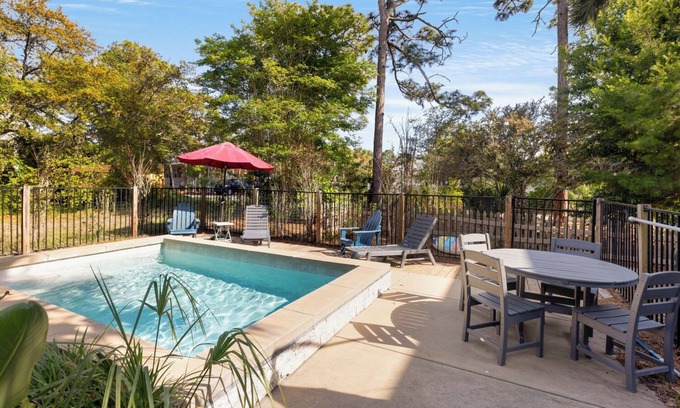 San Juan House | Seagrove - Private Heated Pool - Golf Cart