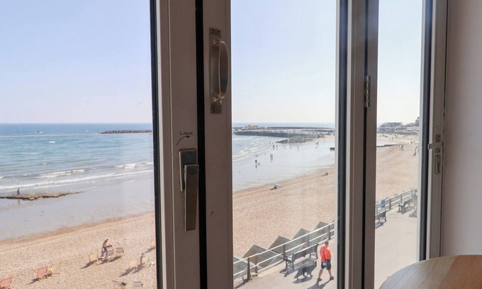 Lyme Regis Cottage | Seagull