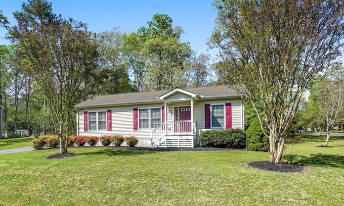 Captain's Cove House | Seahorse Cove - Screened porch, Shared pools!