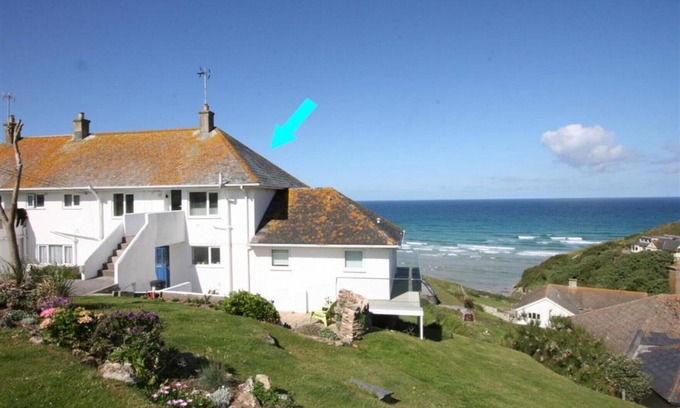 Trenance Cottage | Seahorses, Mawgan Porth with sea views