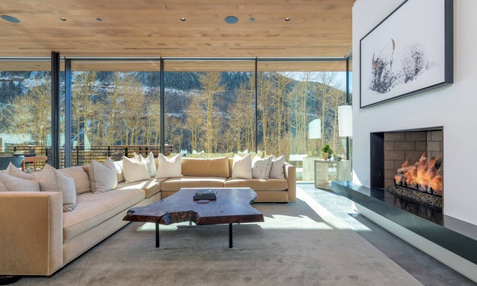 Telluride House | Seamless Glass Tiered House by InvitedHome | Panoramic Views, Cedar Hot Tub