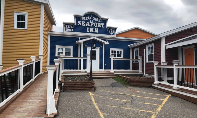 Port Union Hotel | Seaport Inn