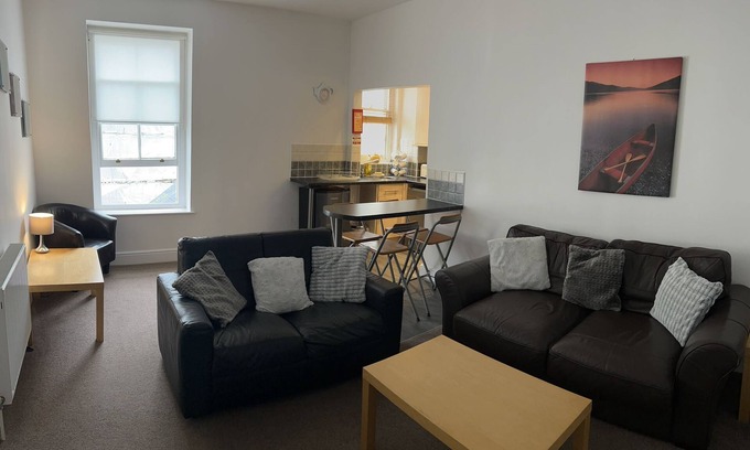 Hele Apartment | searock 6 lovely and contempory one bedroom apartment sleeps 4 max level walking