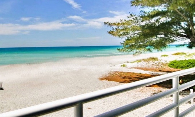 Longboat Key Condo | Seas the Day: Gulf-Front Bliss Awaits You!