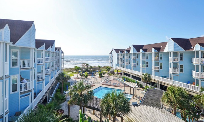 Galveston Condo | Seascape 1110 - Parrot Paradise