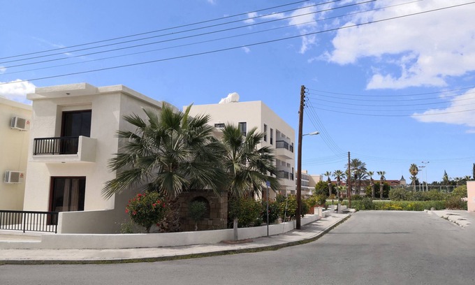 Paphos Apartment | Seashell Home Apartment Big-1Bdr-In Great Location
