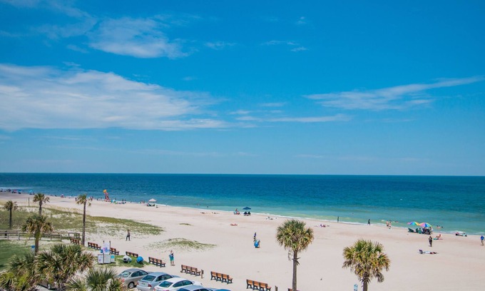 Ocean Cay Hotel | Seaside Amelia Inn