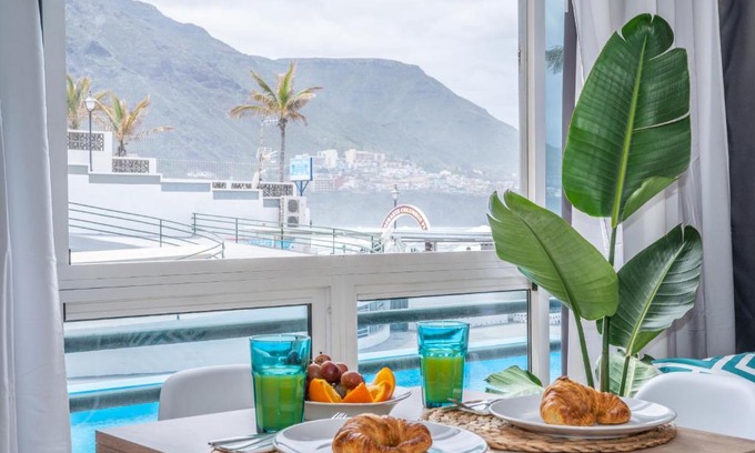 Punta del Hidalgo Apartment | Seaside apartment