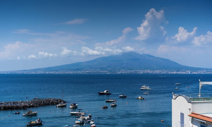 Vico Equense Apartment | Seaside apartment with panoramic terrace on the Sorrento Coast