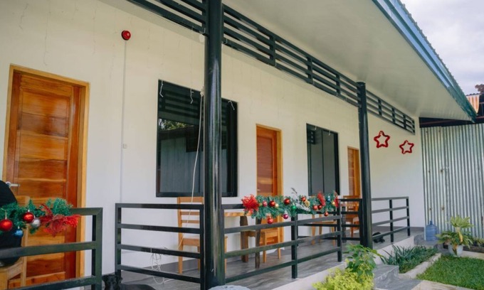 Hinoba-an Apartment | Seaside Bliss: Tranquil Living for up to Four Guests