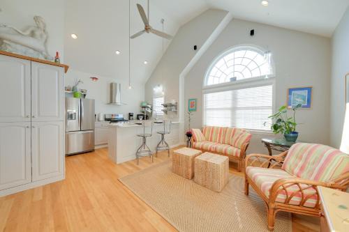 Buxton House | Seaside Cottage with Private Pier - 3 Miles to Beach