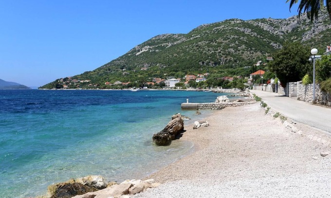 Viganj House | Seaside family friendly house with a swimming pool Viganj, Pelješac (K-10253)