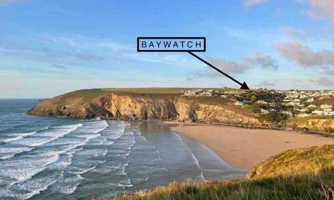 Mawgan Porth House | Seaside Family Home~Sleeps9~GamesRoom~Mawgan Porth