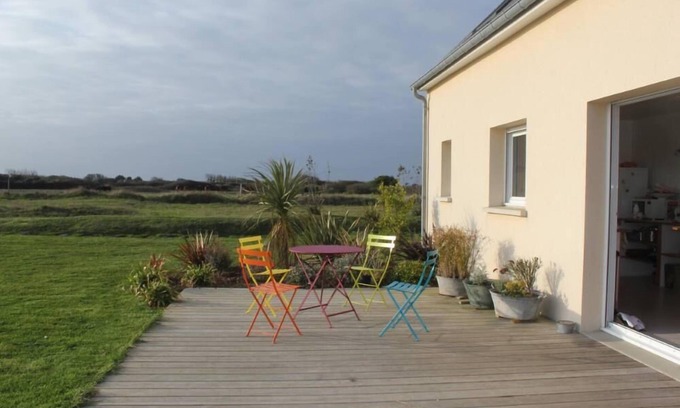 Ravenoville House | Seaside house, 4 bedrooms, garden and terrace