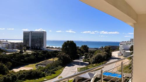 Summerstrand Apartment | Seaside Rainbow Retreat At The Pearls #inverter