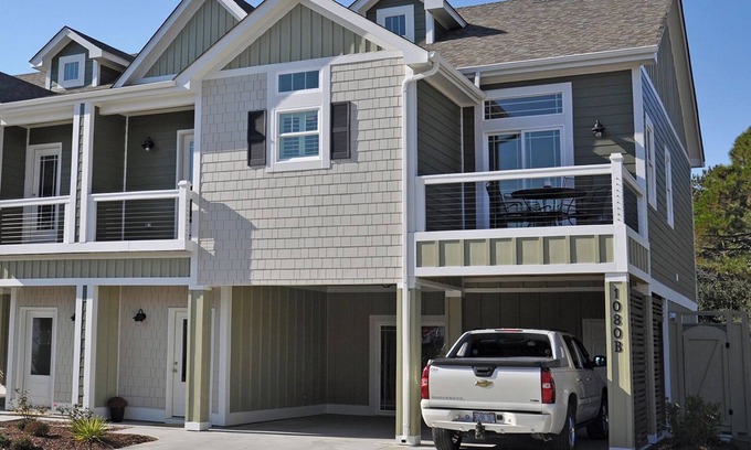 Corolla Light House | Seaside Serenity: Golf Discounts, Club Access, Spa