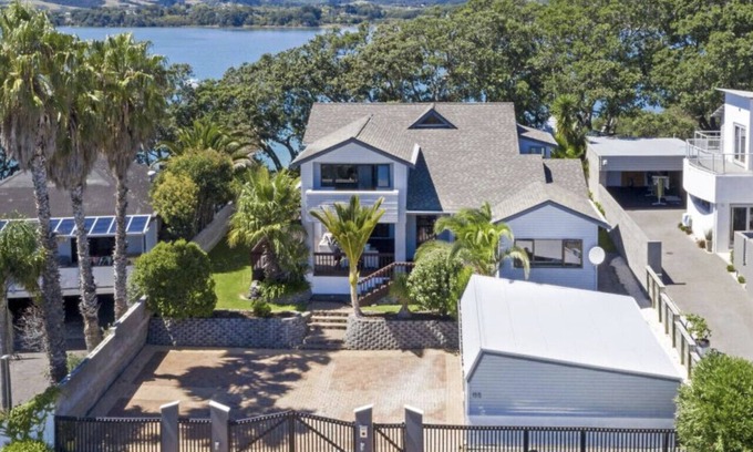 Shelly Park House | Seaside Serenity - Stylish 4BR Home