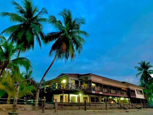 Kinarut Hotel | Seaside Travellers Inn
