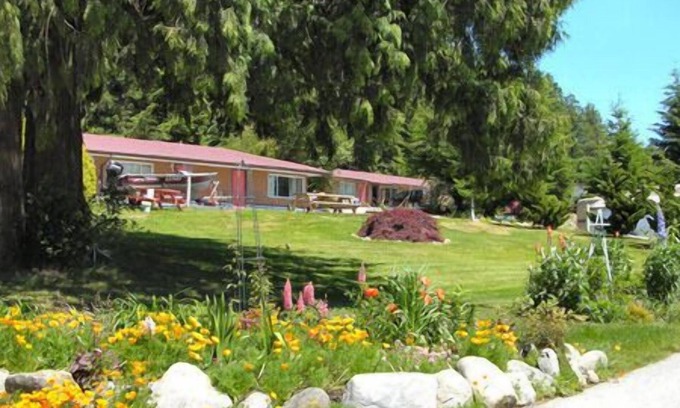 Powell River Hotel | Seaside Villa Motel & RV Park