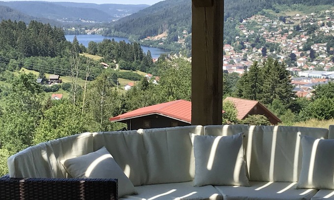 Gerardmer Apartment | Seasonal rental self-contained apartment in chalet with view of the lake and GERARDMER