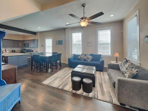 San Jacinto House | Seastar Brm