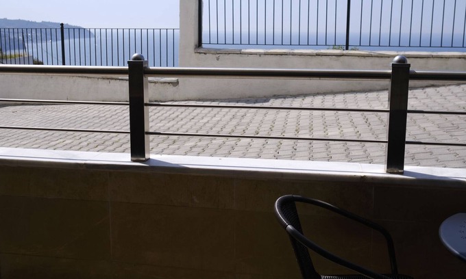Mudanya Apartment | Seaview Bachelor Apartment w/Privacy, Patio, Closets — 5 minute walk to beach