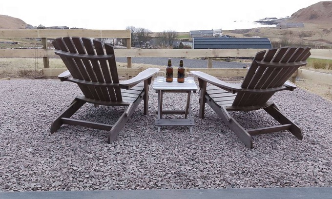 Dunbeath Cabin | Seaview Cabin, Walk to the beach & harbour