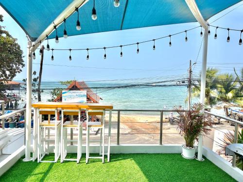 Bang Sare Villa | Seaview pool villa bangsaray