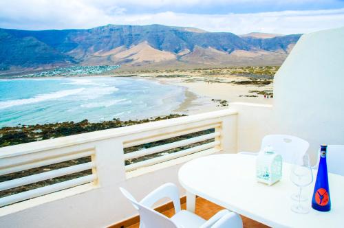 Caleta de Famara Apartment | Seaview Risco de Famara 1