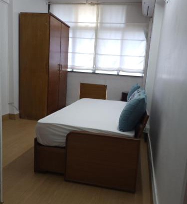Bandra West House | SEAVIEW Room Bandra W Bandstand Nr Taj WOMEN ONLY