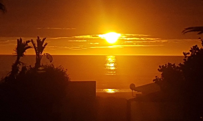 Melkbosstrand House | Seaviews and Sunsets.