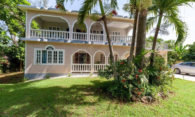 West End Villa | Seawest Cottage