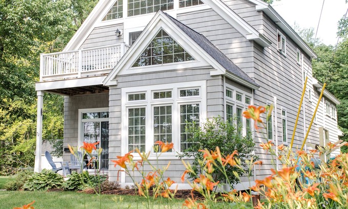 North Windham House | SEBAGO LAKE HOME WITH 2 WALK OUT SANDY ASSOC BEACH