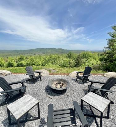 Sebago Villa | SEBAGO SUNRISE LIMIT 8 villa