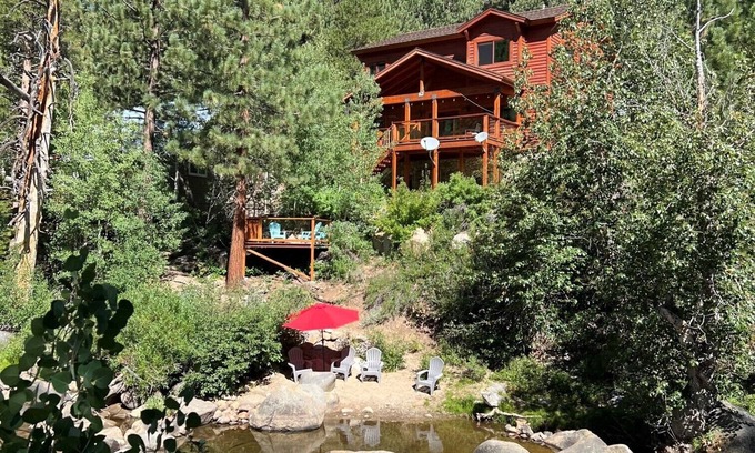 Markleeville Cabin | Secluded 3 bedroom River front cabin + man cave