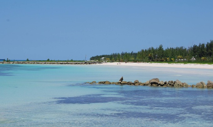 Bahamas Terrace Condo | Secluded And Relaxing Ocean Front Condo, See And Hear The Waves From Condo