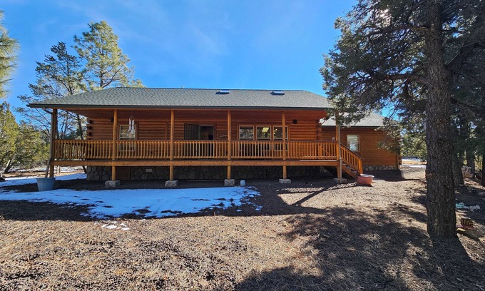 Heber Cabin | Secluded cabin nestled in the woods