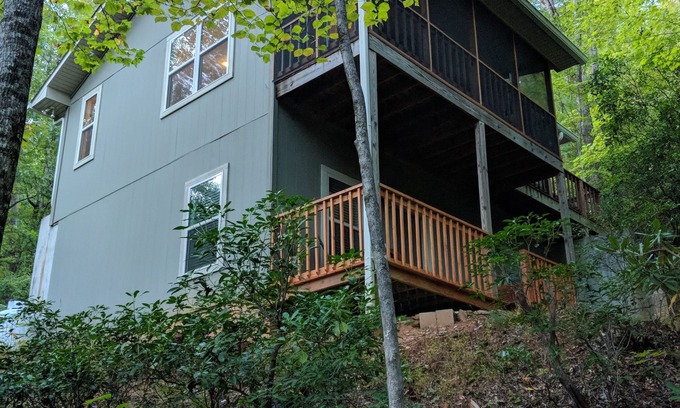 Clayton House | Secluded cabin, yet 3 minutes from town. Has Wi-Fi and land line phone.