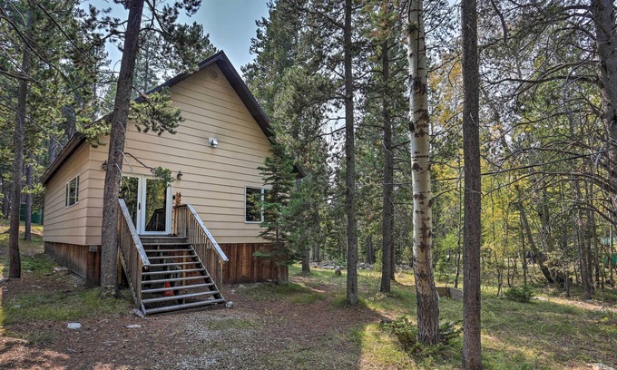 Casper Cabin | Secluded Casper Mtn Cabin: Fire Pit, 12 Mi to Town