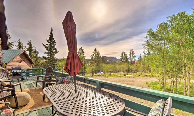 Indian Mountain Cabin | Secluded Como Cabin w/ Hiking Access On-Site!