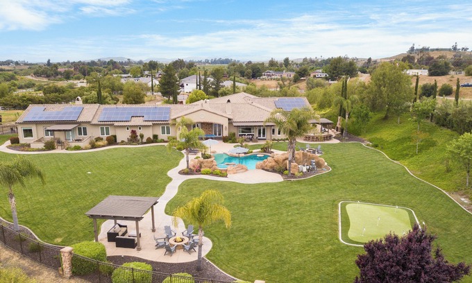 Temecula Villa | Secluded Estate | Views of Wine Country + Private Home Theater | Twilight Vines