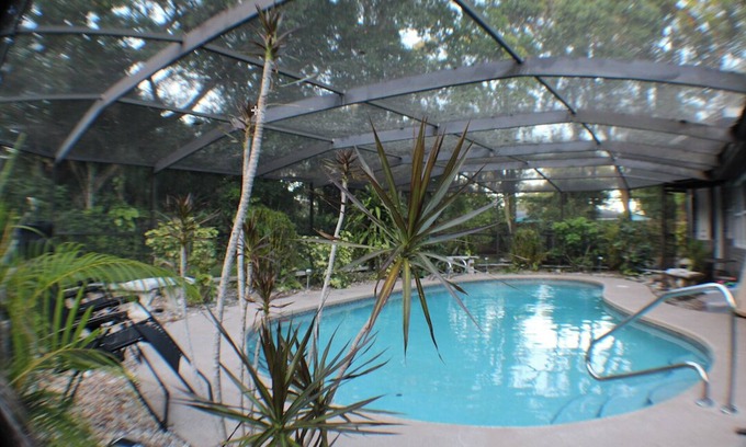 Melbourne House | Secluded Florida Home House w Screen Room Heated Pool