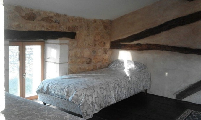 La Gonterie-Boulouneix House | Secluded gite rural 6 kilometres from Brantome, both calming and energising